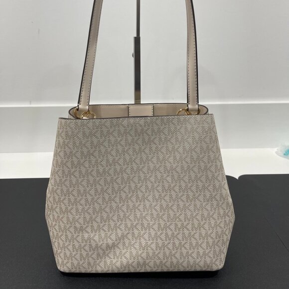 Michael Kors Pratt Medium Signature Logo and Metallic Shoulder Bag (JB1227) - Picture 2 of 10